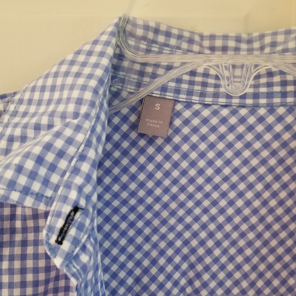 Button down shirt - Picture 3 of 6